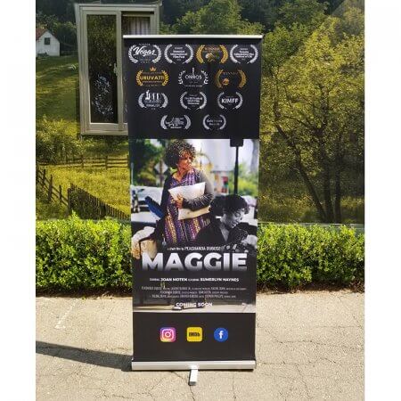 Maggie-Film-Hollywood-Lite-Retractable