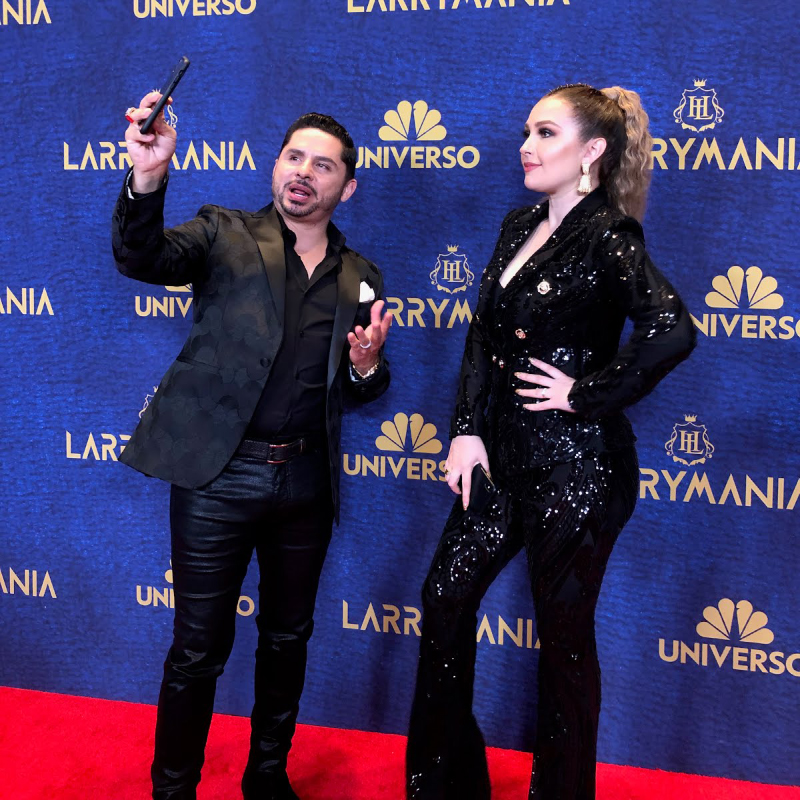 Hollywood glam on the red carpet for Larrymania with our 8'x20' seamless Media Wall center stage.